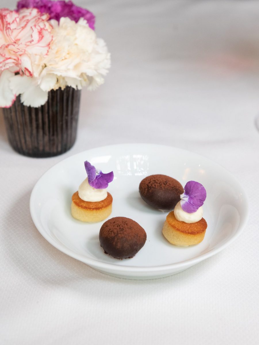 Signature dish presentation at Restaurant Anne Paris