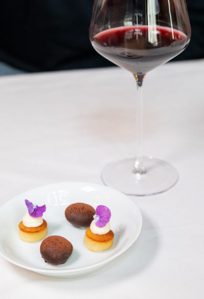 Kitchen details at Restaurant Anne Paris