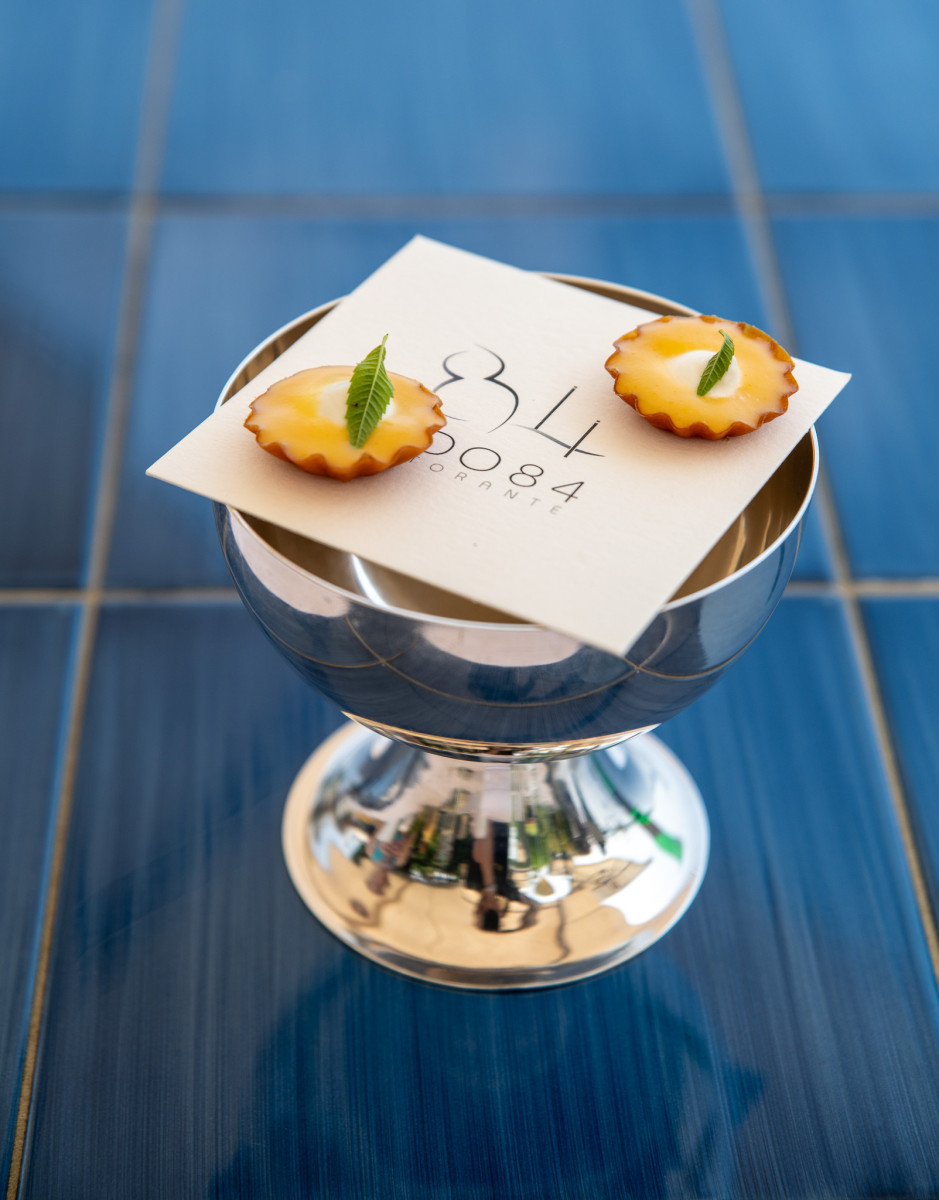 Tasting menu course plating at Lido 84 Gardone Riviera