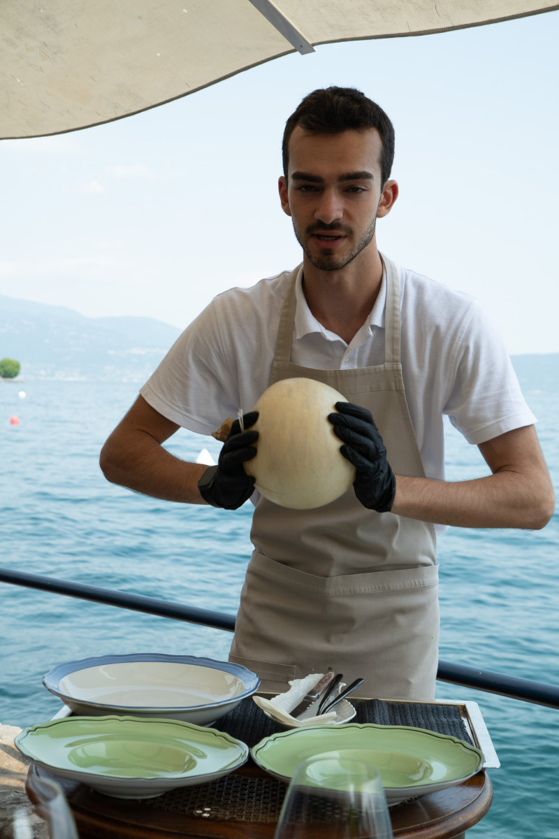 Seasonal ingredients showcase at Lido 84 Gardone Riviera