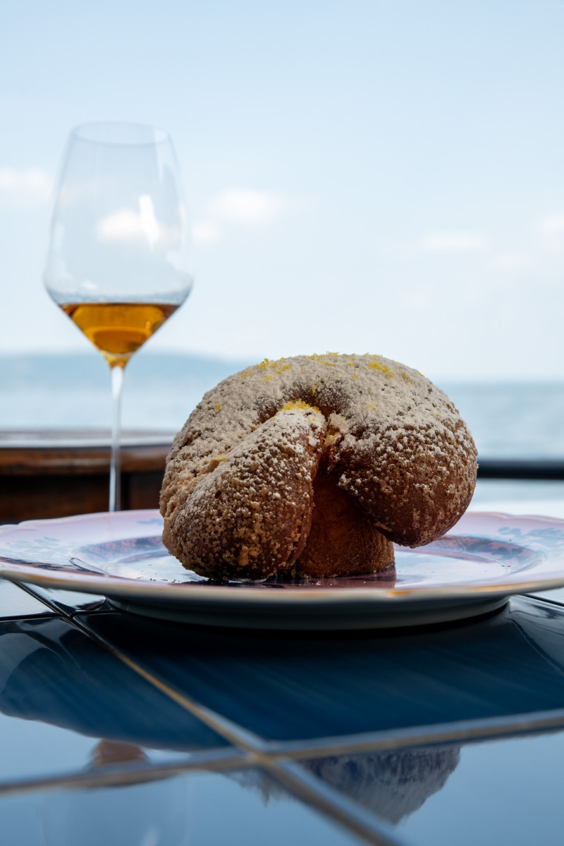 Dining room interior at Lido 84 Gardone Riviera