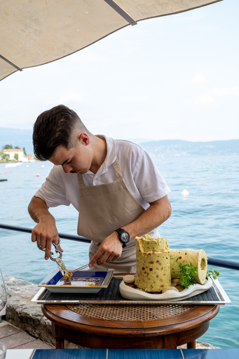 Tasting menu course plating at Lido 84 Gardone Riviera