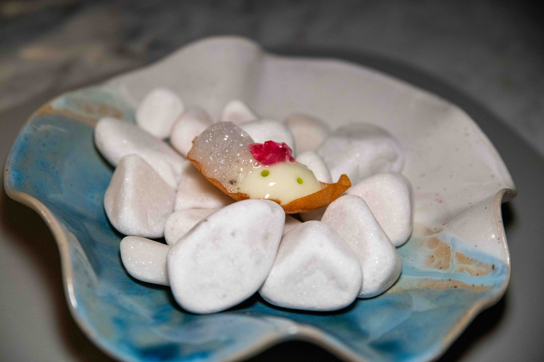 Petits fours and final touches to the tasting menu at Epoka Warsaw